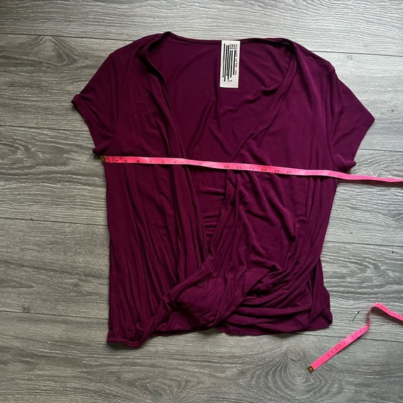 Free People Purple Short Sleeve Deep V Knot Front Blouse Size M Boho Casual Fall - Picture 8 of 8